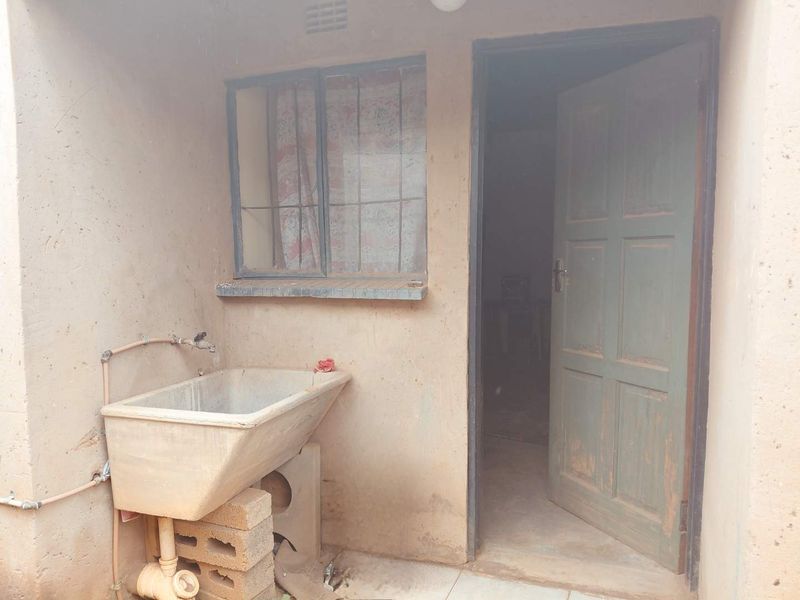 Unlock Income: Invest in Your Future Today! - Photo 9