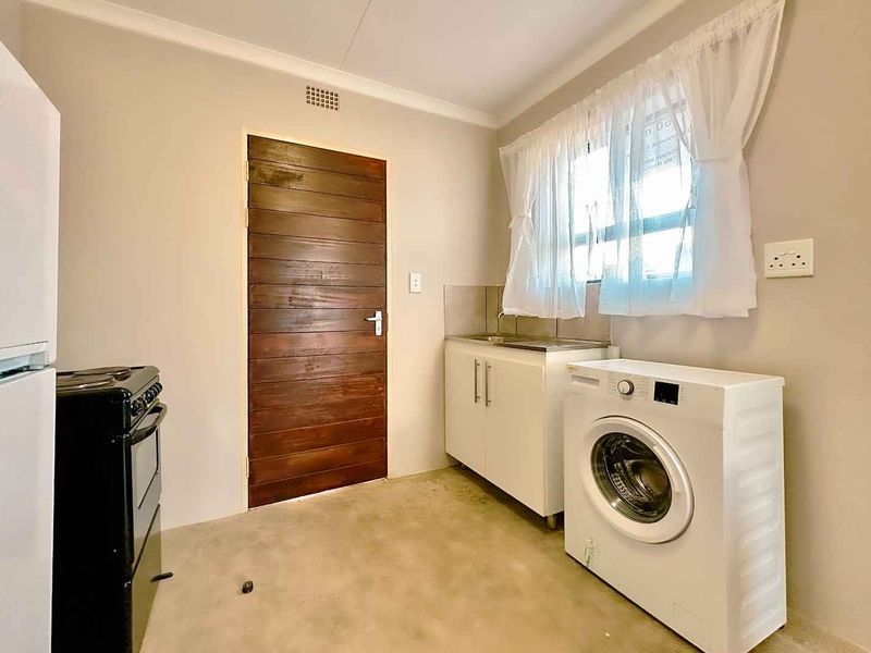 Daveyton New Modder - R732 200- Brand New Home - Photo 9