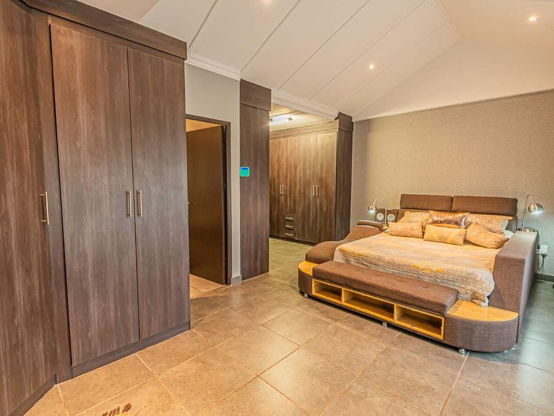 Security Estate Gem! - Photo 9