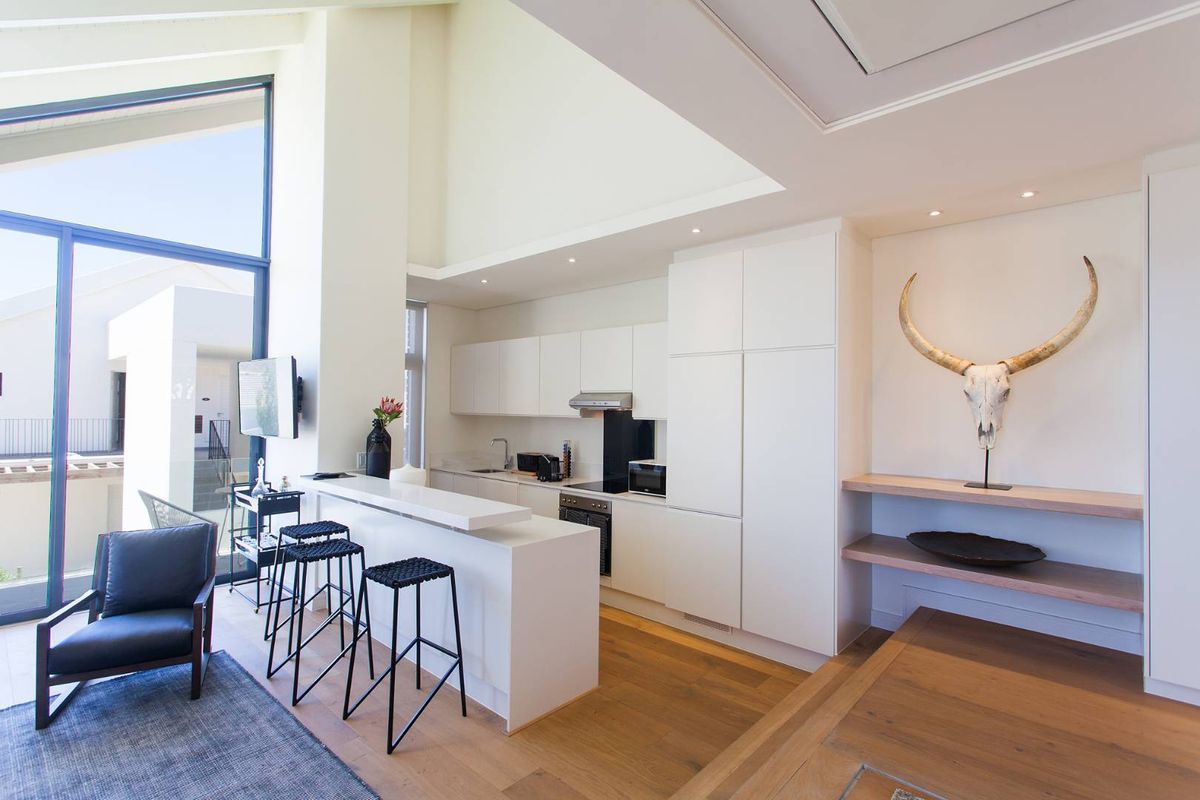 Luxury Polo Village apartment available to rent on Val de Vie Estate - Photo 5