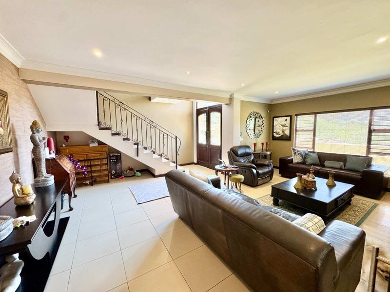 Hendra Estates - Stunning,  Pet-Friendly Townhouse For Rent In Upmarket Estate! - Photo 6