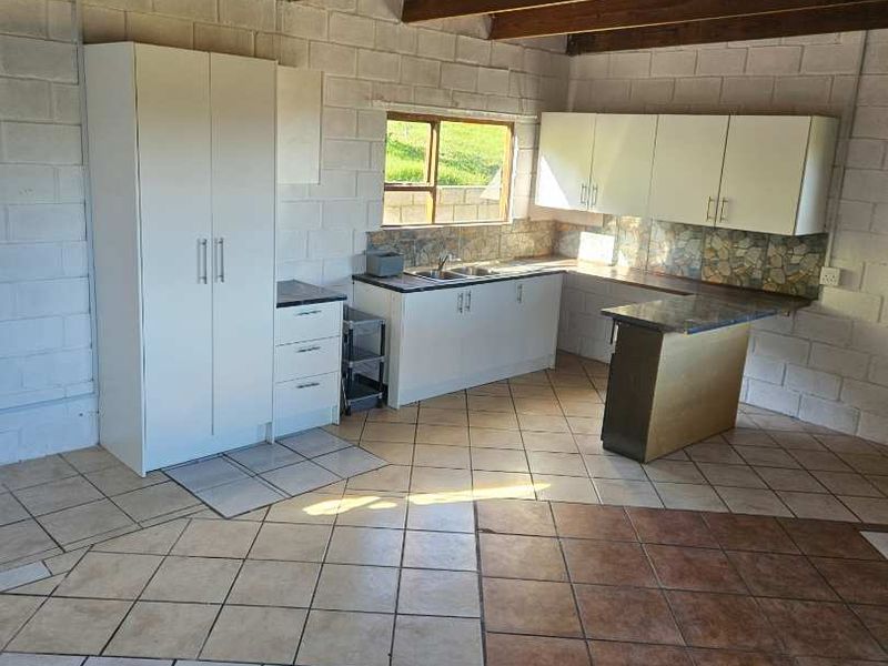 Charming 1-bedroom Farm Cottage for Lease on a farm in Van Staden’s River East - Photo 4