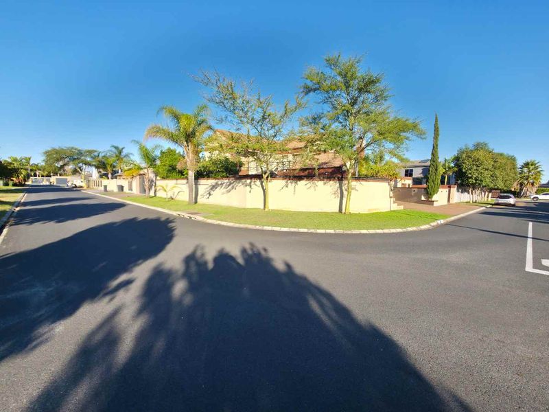 A Masterpiece in Sonkring – Where Family Living Meets Entertainer’s Luxury - Photo 2