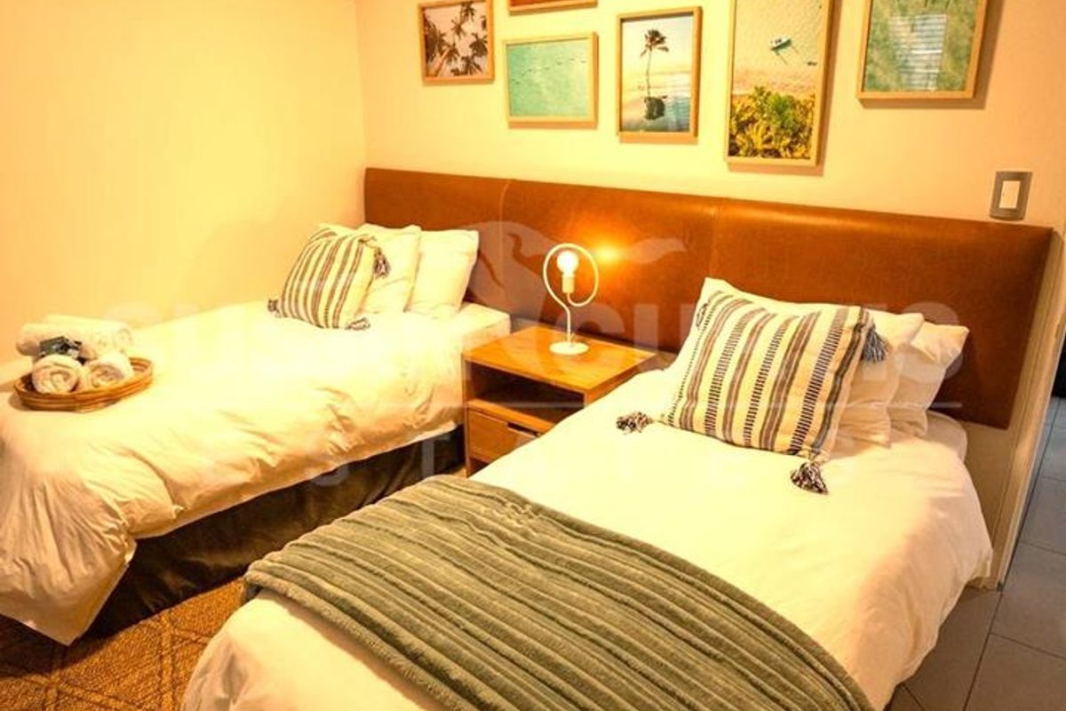 Fully Furnished Seafront townhouse - Photo 2