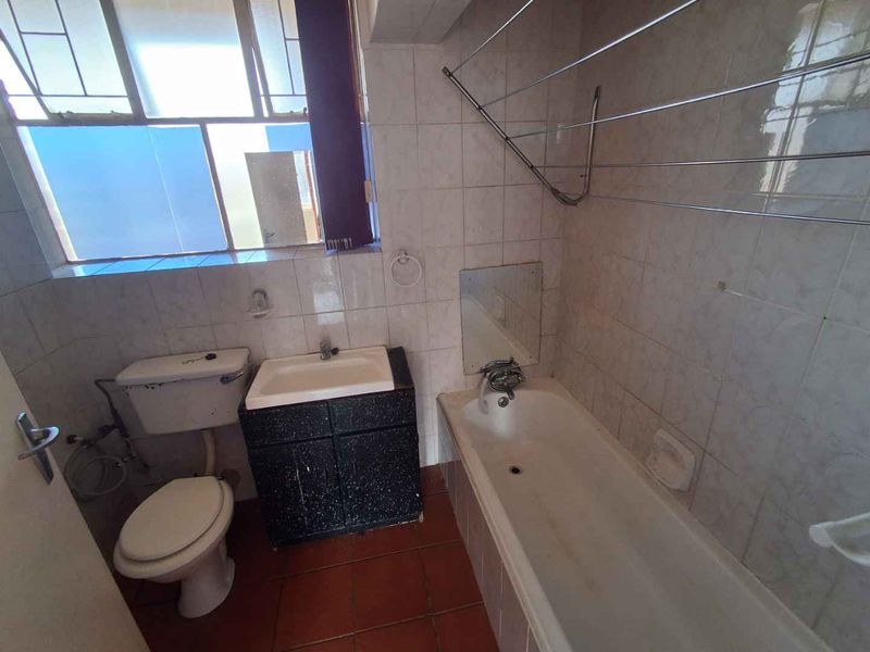 1.5 bedroom flat - Photo 6