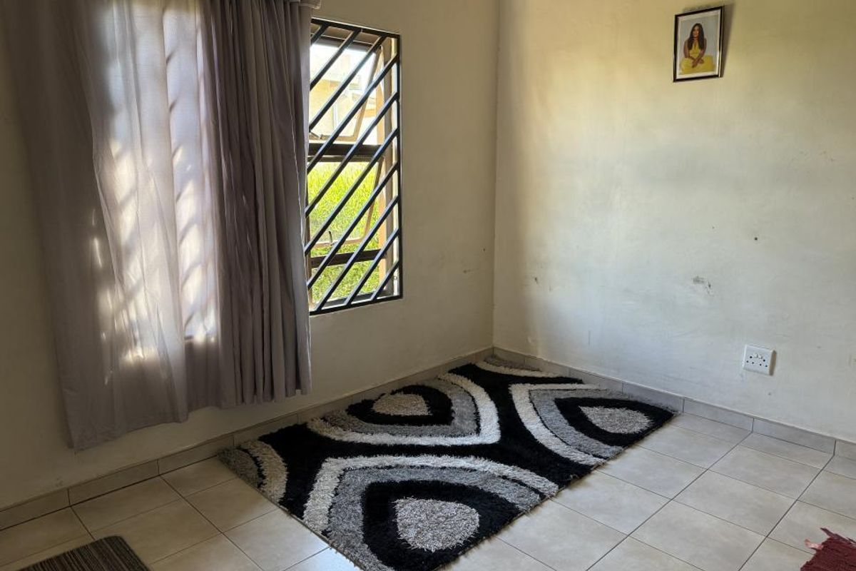 Charming 3-Bedroom Home – Move-In Ready - Photo 5