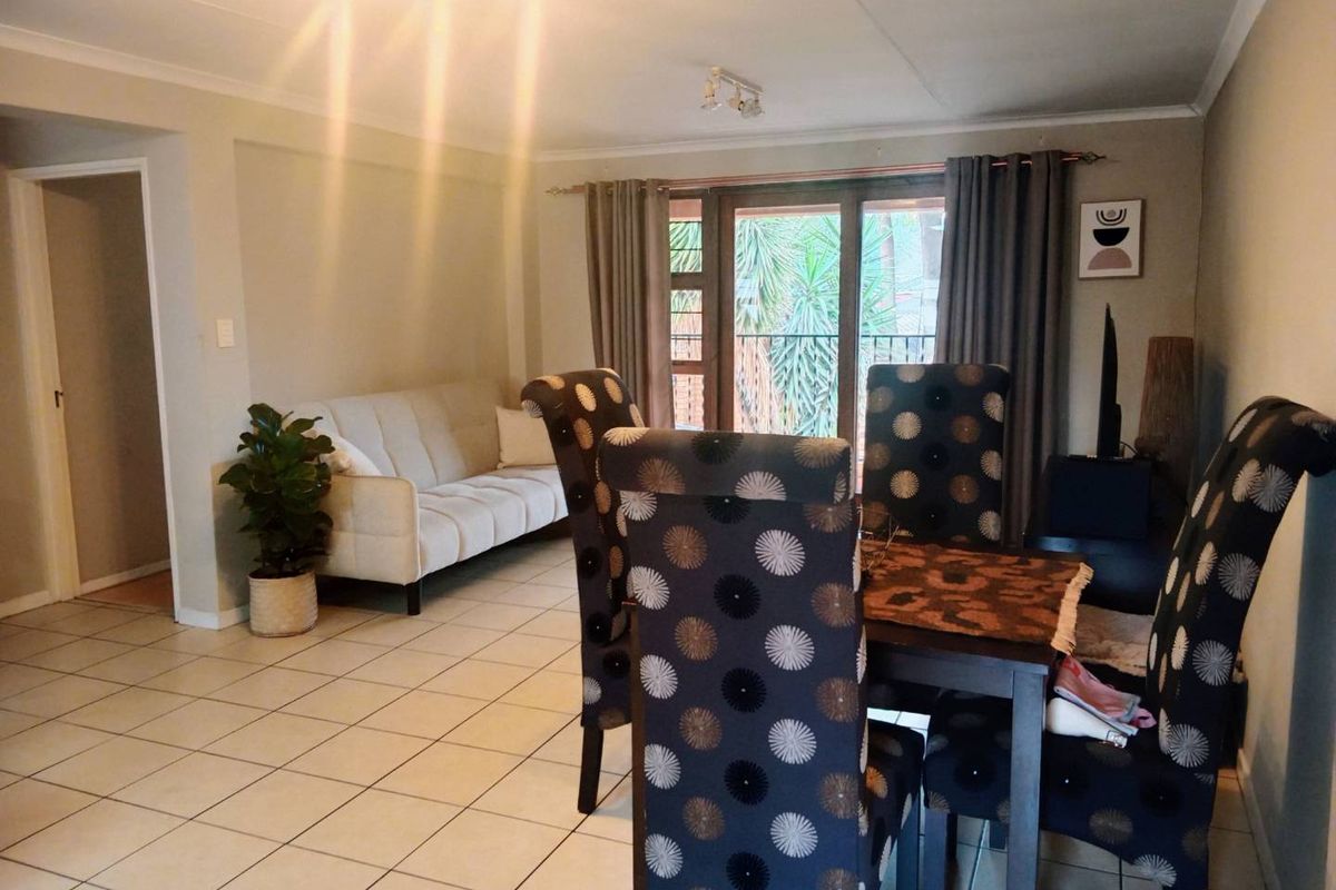 2 Bedroom, 2 Bathroom First-Floor Apartment with Balcony and Built-in Braai To Let - Photo 3