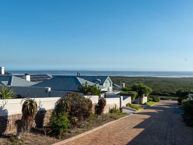 360degree Views - Golf course & Sea - Photo 5