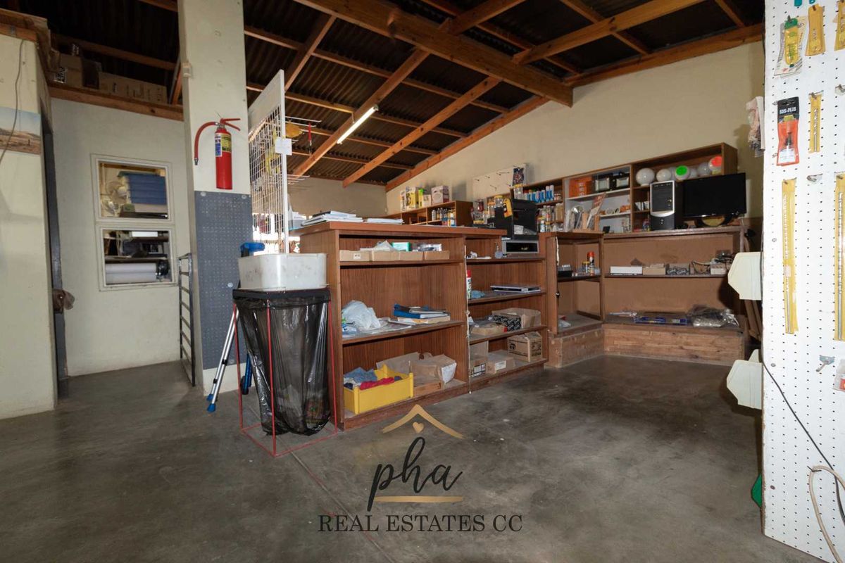Business Opportunity With Residential Unit - Photo 5