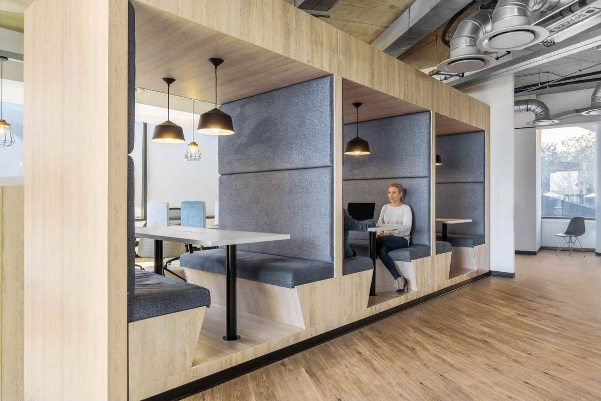 24/7 access to designer office space for 5 persons in SPACES Waterfall - Photo 4