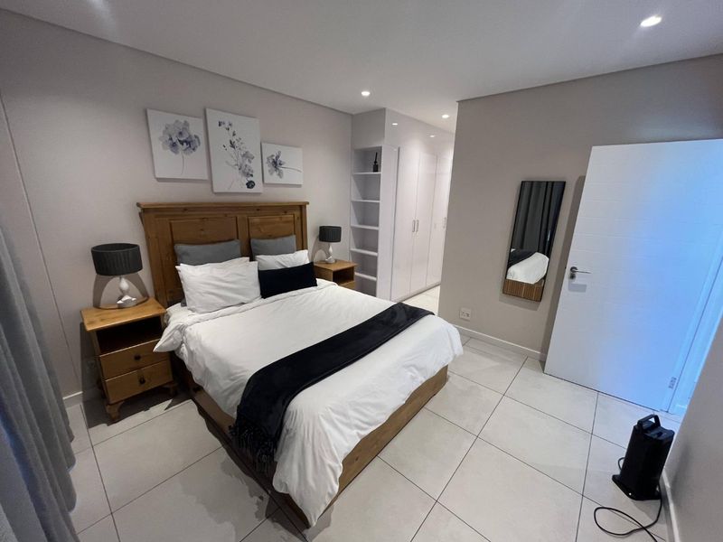Sandton Gate Living — A Fully Furnished 2-Bed Apartment a Lifestyle at Your Doorstep - Photo 5