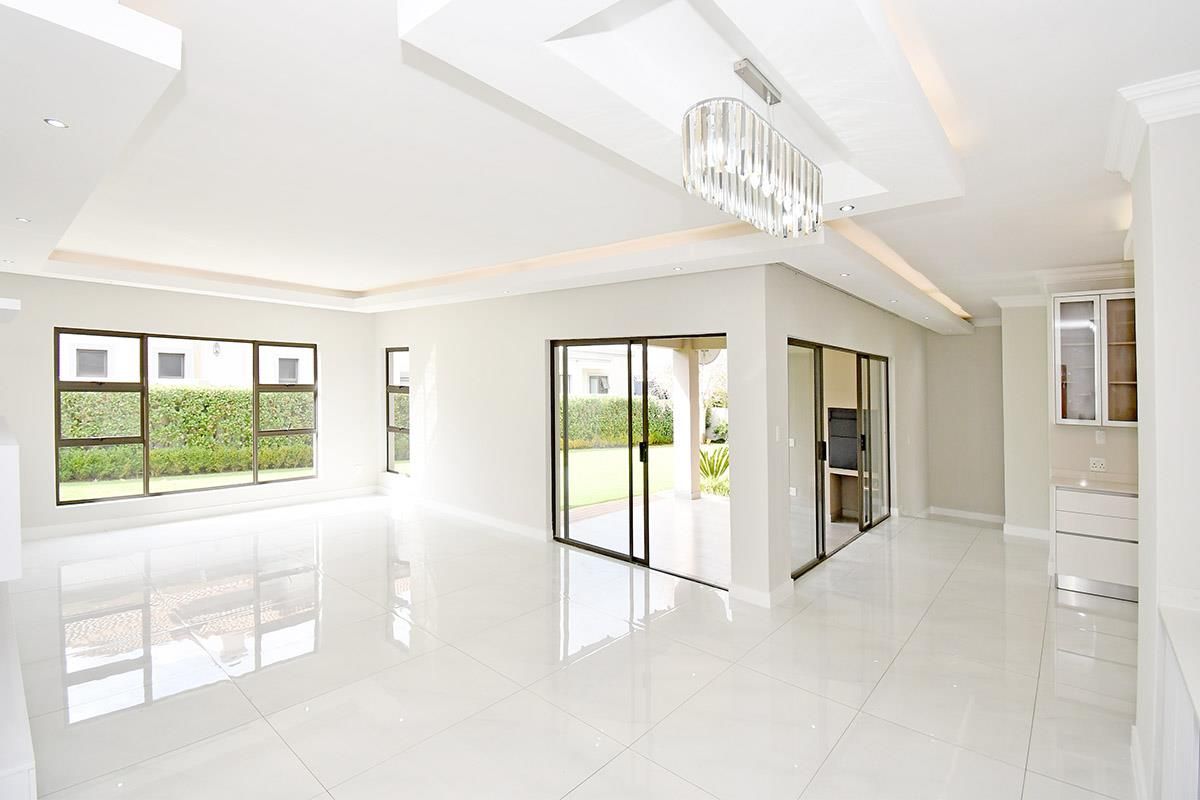 4 Bedroom Home To Rent in Midlands Estate,Midstream - Photo 5