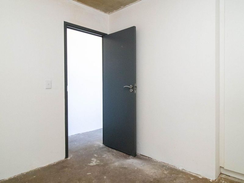 1 Bed Apartment / Flat for Sale in Wynberg - Photo 9