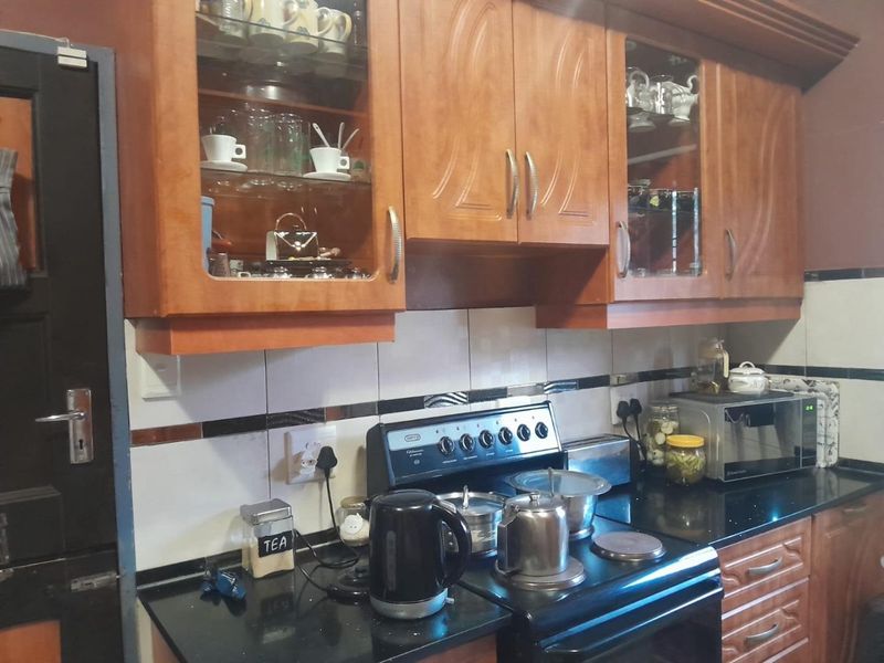 3 Bedroom House for sale in Arena Park - Photo 4