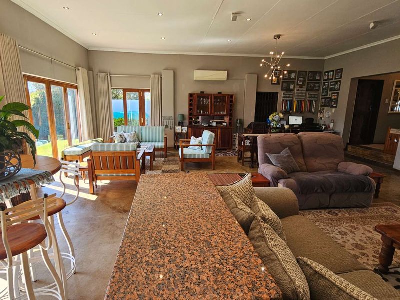 Modern 3 Bedroom Open Plan Family Home - Photo 9