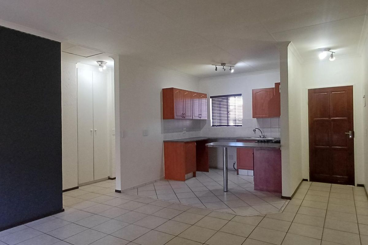 DREAM HOME OR GREAT INVESTMENT OPPORTUNITY - Photo 3