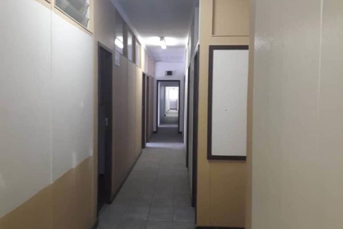 Warehouse Building with huge yard for Sale or Investment Southern Industrial - Photo 5