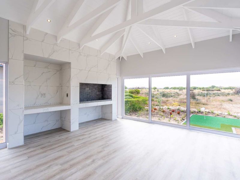 Well Priced Home, Waiting for its New Owner - Photo 3