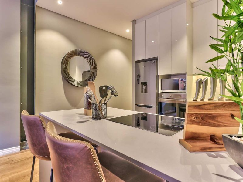Investment-Ready Apartment in Trendy De Waterkant | Pool - Photo 6