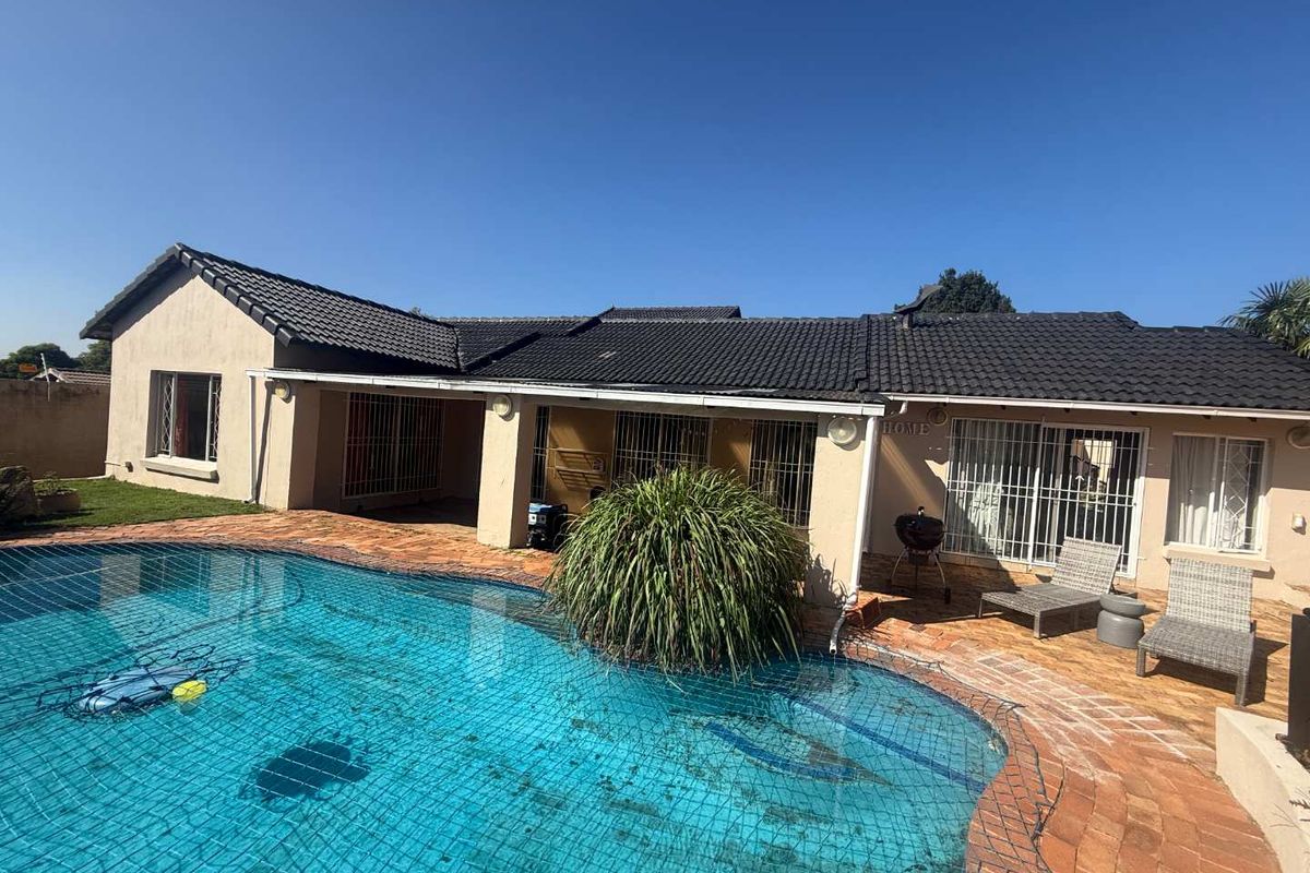 2 Houses on One Stand – Dual Living, Dual Income Opportunity! - Photo 5