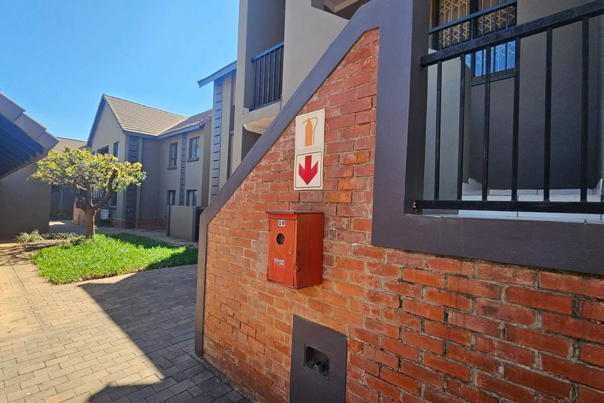 3 Bedroom Apartment In Melodie - Photo 3