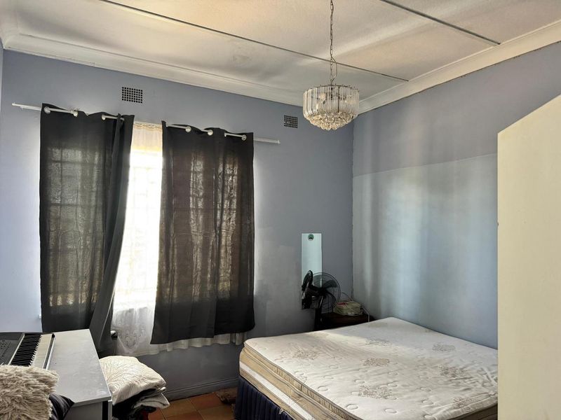 4 Bedrooms house for sale in Grootfontein, Situated in Town - Photo 9