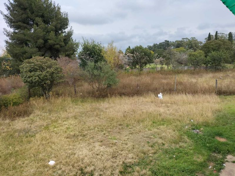 15716m2 plot with borehole - Photo 5