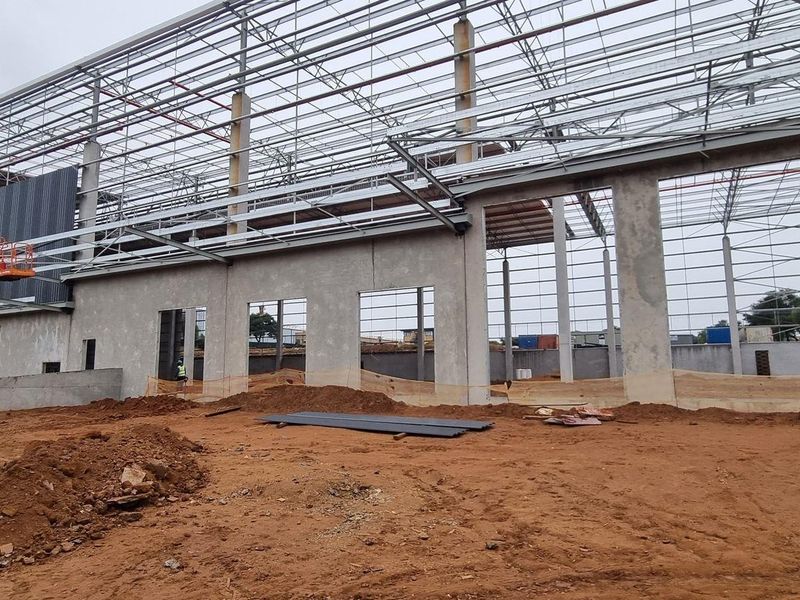 5 747m2 Louwlardia Warehouse To Let - Photo 5