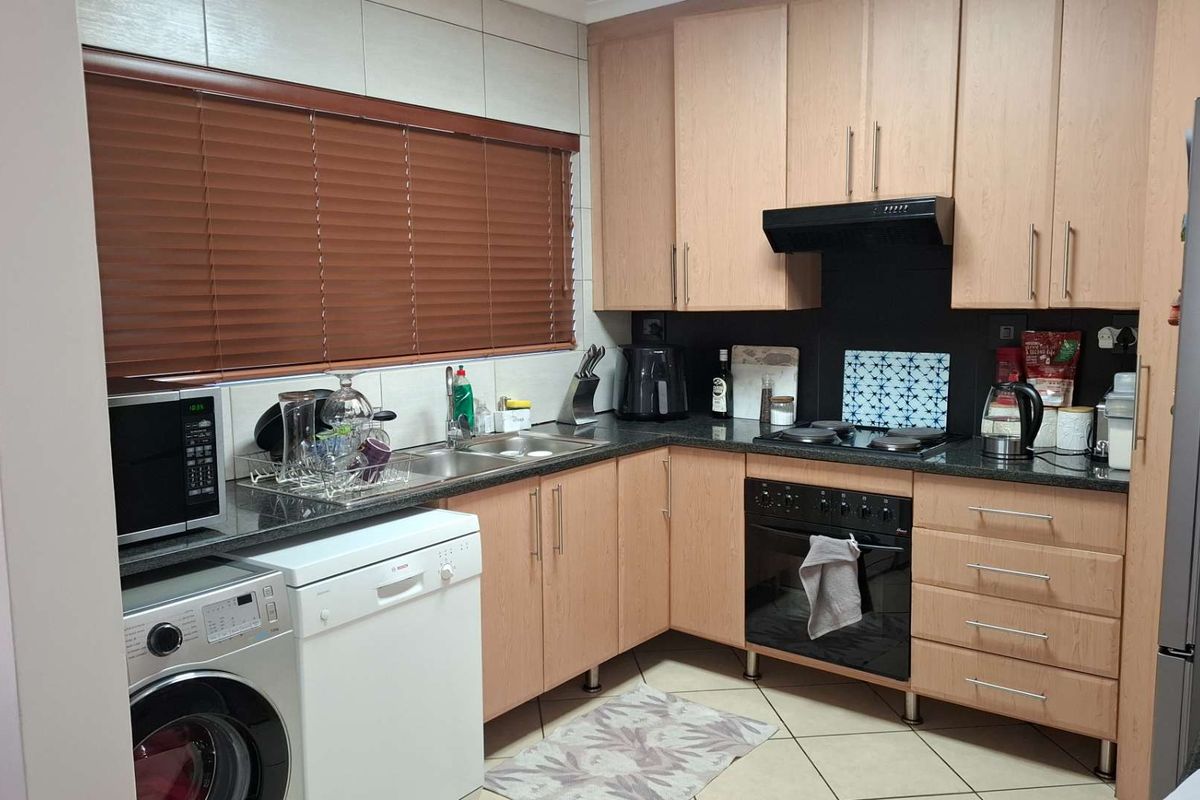 Meyersdal Groundfloor Pet Freindly unit - Photo 5