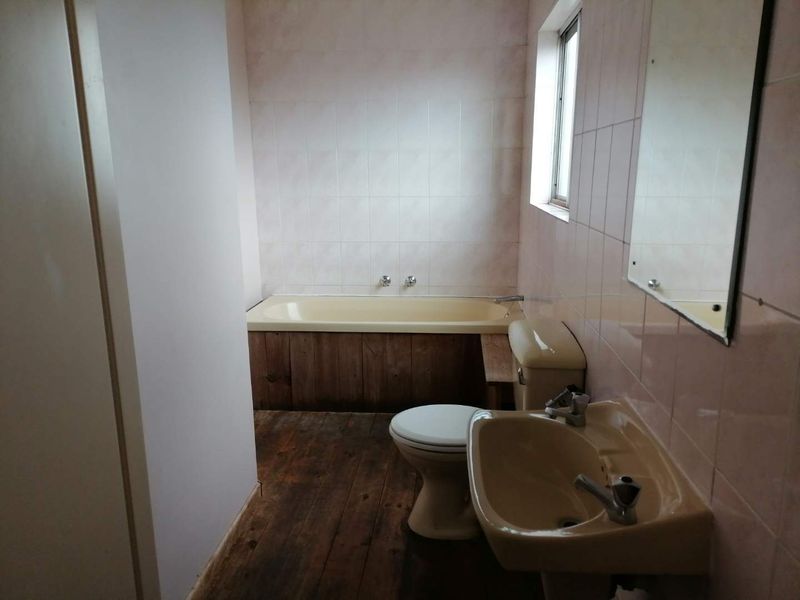 Bettys Bay-5 Bedroom Double Storey - Photo 10