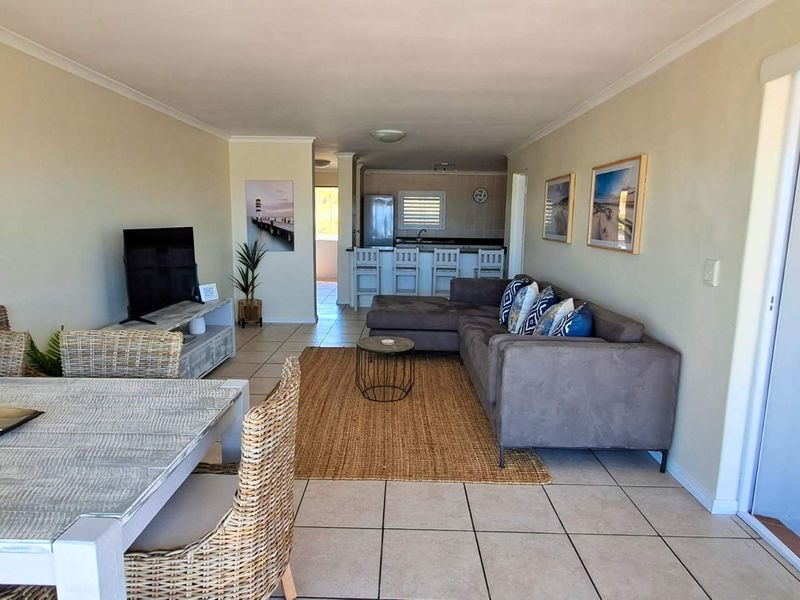 2-Bedroom Furnished Apartment for Long-Term Rental in Big Bay - Photo 4
