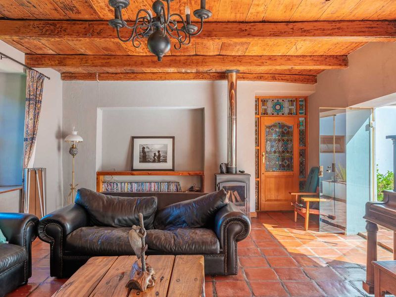 A place like this doesn’t come to market twice! - Photo 2