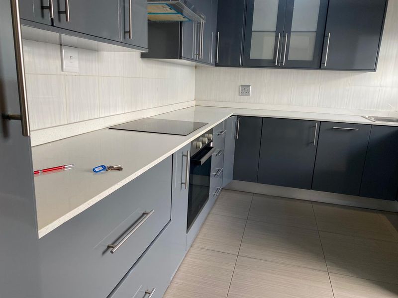 Beautiful and spacious 3 bedroom townhouse to rent - Photo 6