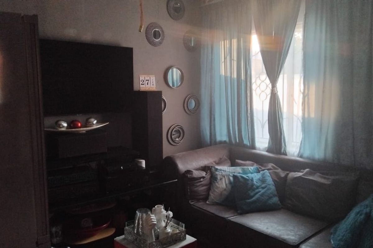 2 Bedroom House For Sale in Odinburg Gardens - Photo 5