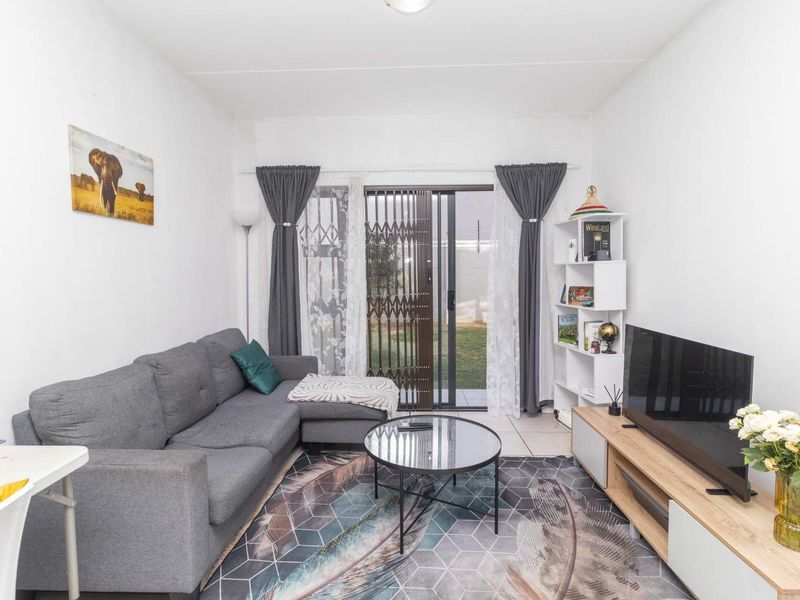 2 Bed 2 Bath Ground Floor Apartment - Photo 7