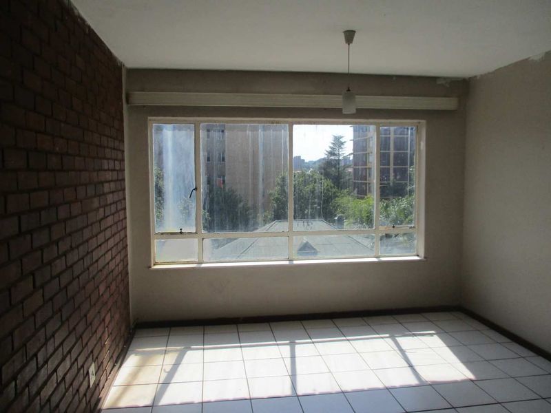 2 BEDROOM FLAT TO RENT IN BALREA PARK - Photo 6