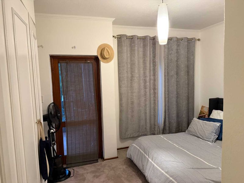 2 BEDROOM APARTMENT TO RENT IN OAKLANDS - Photo 5