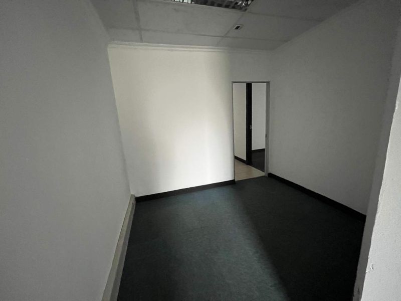 Functional Corporate Office Space - Photo 8