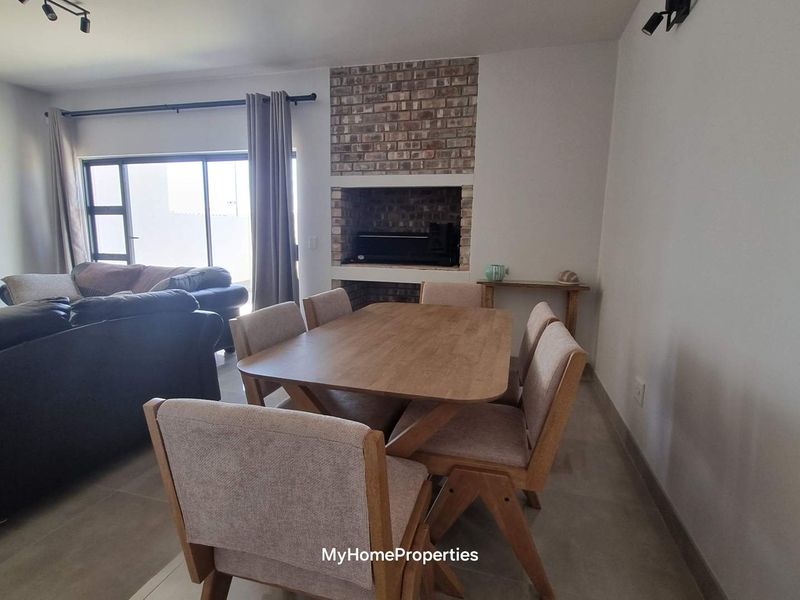 Modern - 2 BEDROOM TOWNHOUSE FOR SALE– Kramersdorf - Photo 4