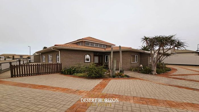 Property #2286632, House For Sale in Swakopmund Central
