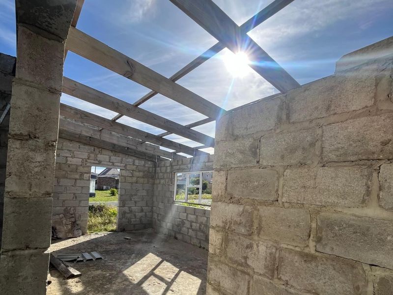 Unfinished Hawston Home: Your Coastal Customisation Opportunity - Photo 8