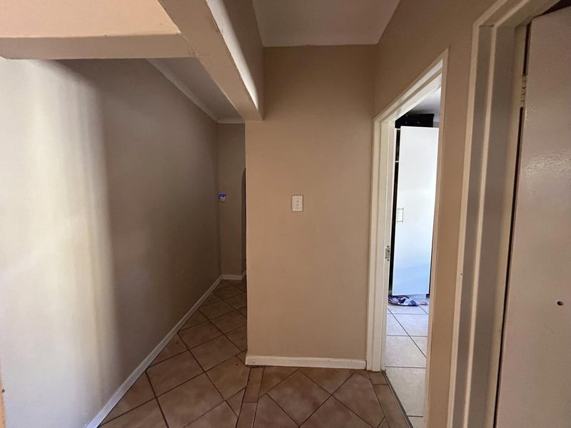 Cimbebasia 3 Bedroom house For Rent - Photo 7