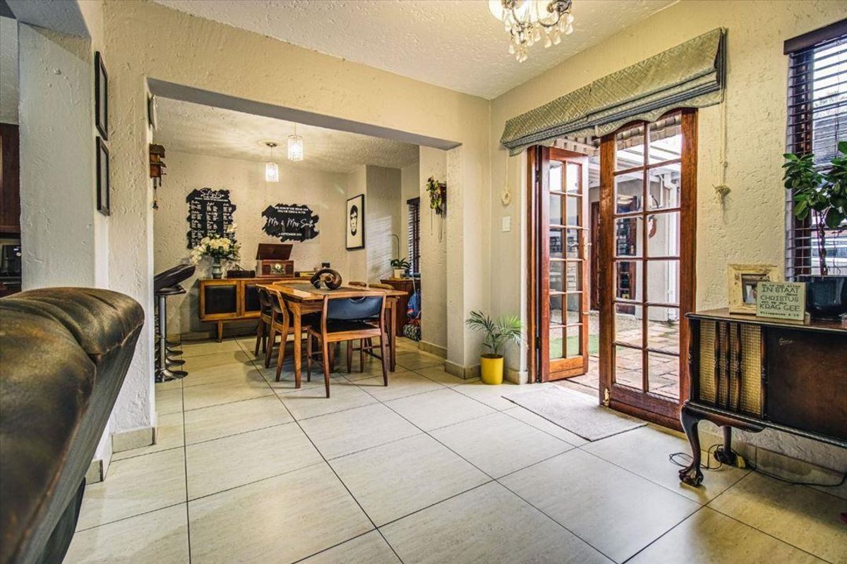 Duplex Cluster On Sale - Photo 2