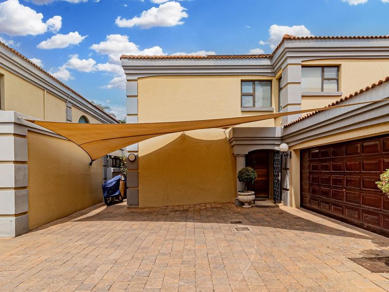 Elegant Bedfordview Duplex: A Family Haven! - Photo 3