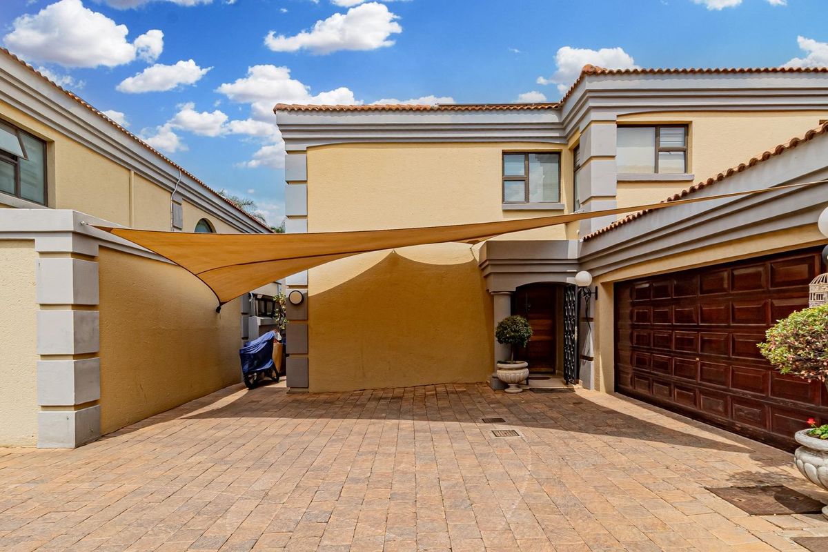 Elegant Bedfordview Duplex: A Family Haven! - Photo 3