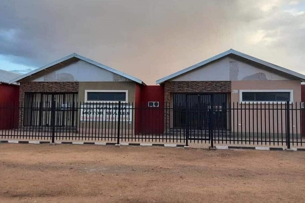 Industrial/Commercial property for sale in Okahandja - Photo 3