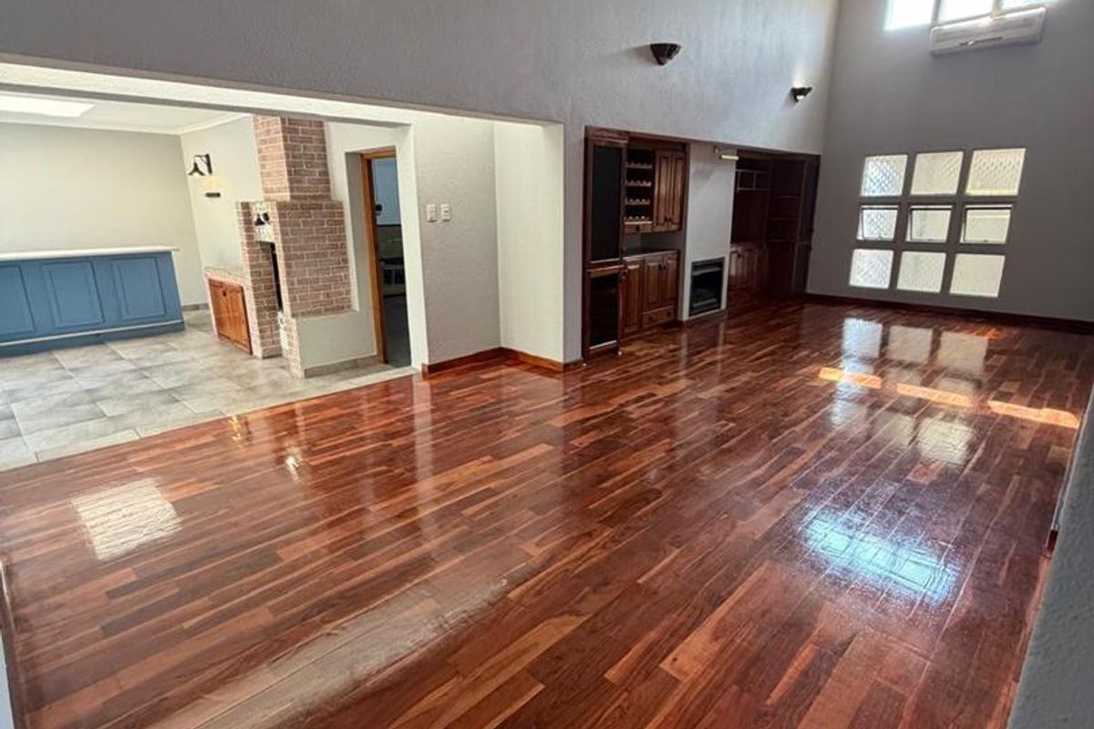 Stunning 4-Bedroom Home in a Secure Estate - Photo 4