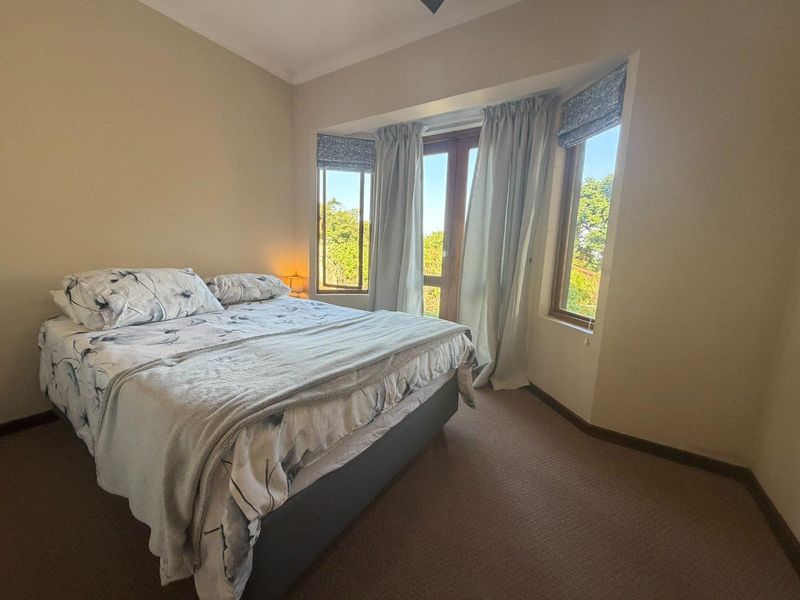 Fully Furnished 3-Bedroom Home to Rent in Seaward Estate - Photo 4