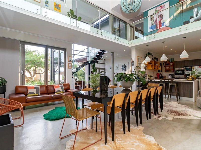 A bold design in Waterfall Country Village - Photo 9