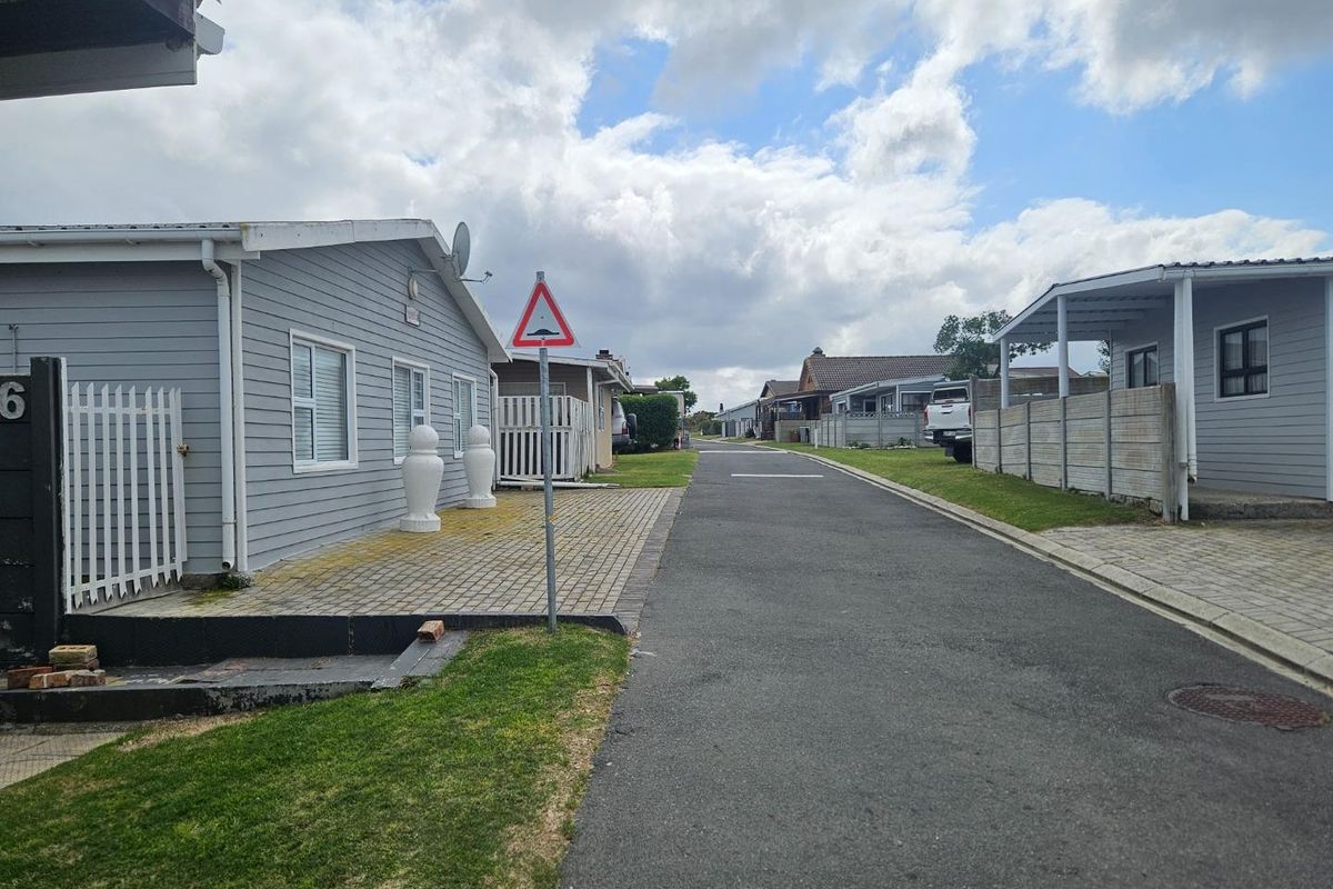 Affordable Seaside Escape with Loads of Potential - Photo 3